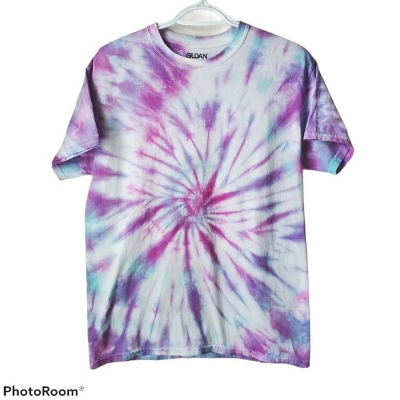 🌺 3/$25 Tie-dye short sleeve T-shirt, Medium - Picture 1 of 7